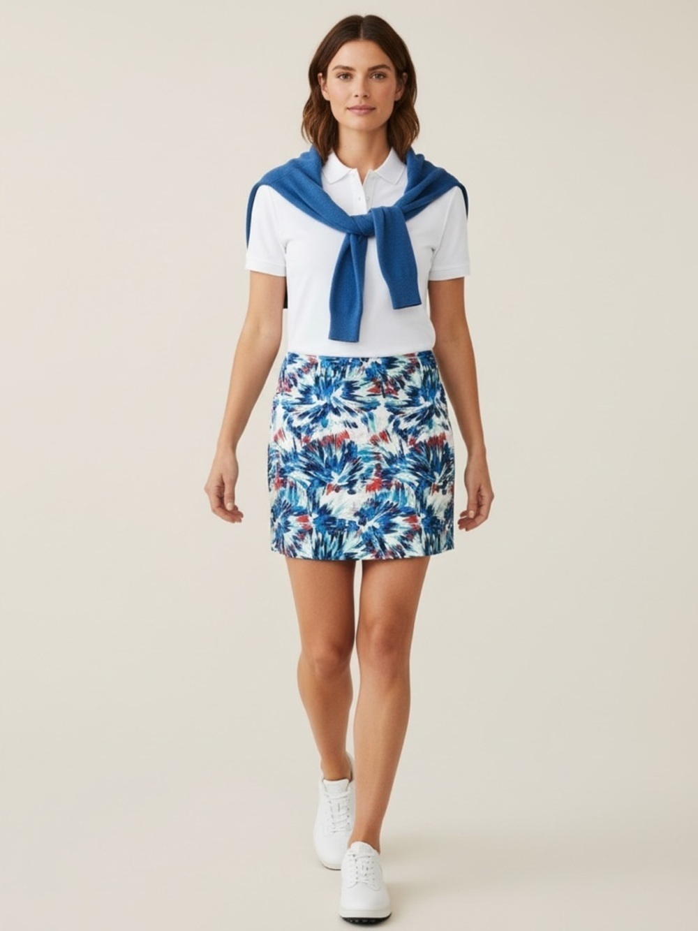 IZOD Golf Tennis Athletic Skort Skirt White Blue Red Floral Print Size 2